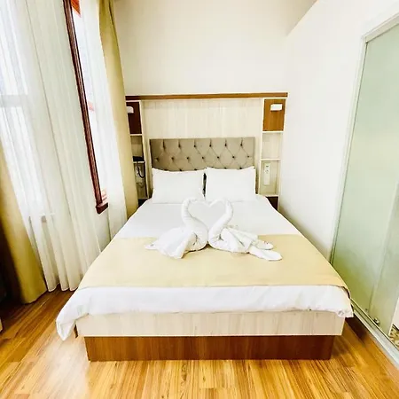 Qonaq & 이스탄불