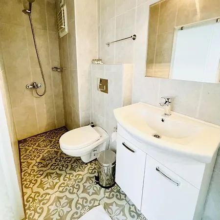 Qonaq & Отель Стамбул