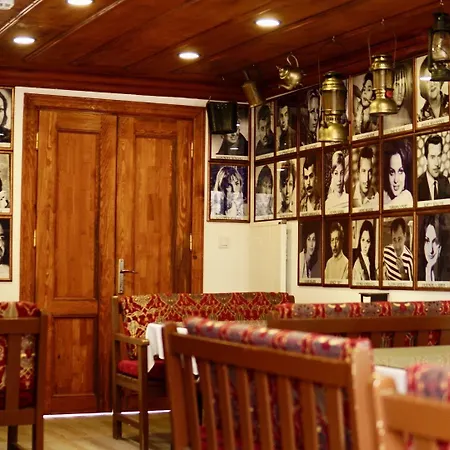 Qonaq & 3* Стамбул