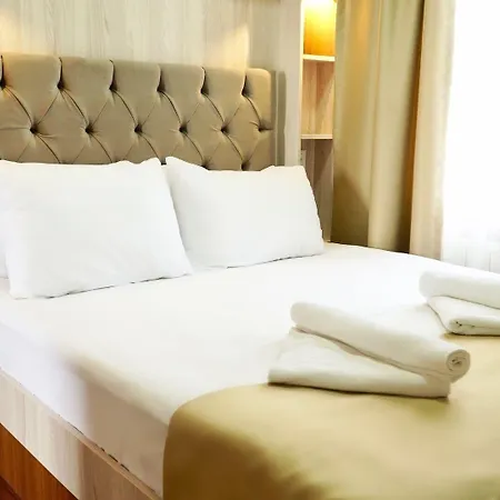 Qonaq & Стамбул