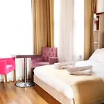 Qonaq & 3* Istanbulská provincie