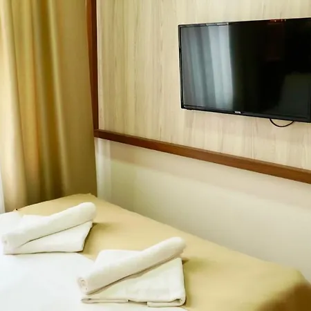 Qonaq & 3* Istanbul