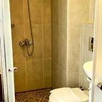 Отель Qonaq &