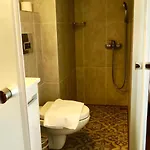 Отель Qonaq & Стамбул