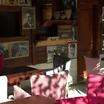 Отель Qonaq &